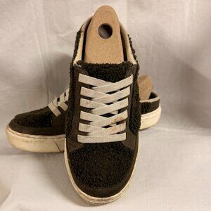 Dr. Scholl's NBD Mule Sneaker Olive Faux Shearling Size 6.5